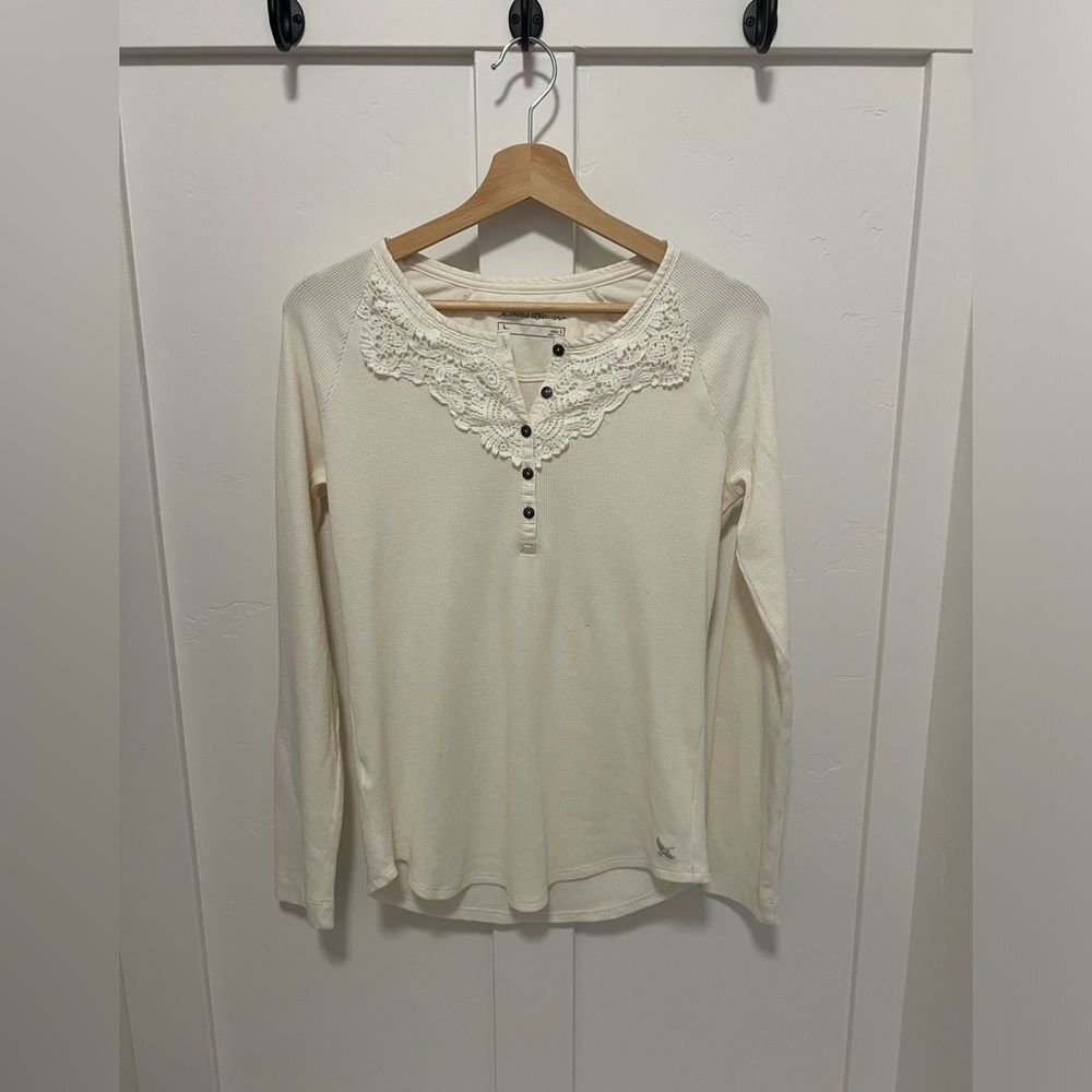 Y2K Long Sleeve Cream Thermal Shirt Henley Style with Lace Detailing Eddie Bauer